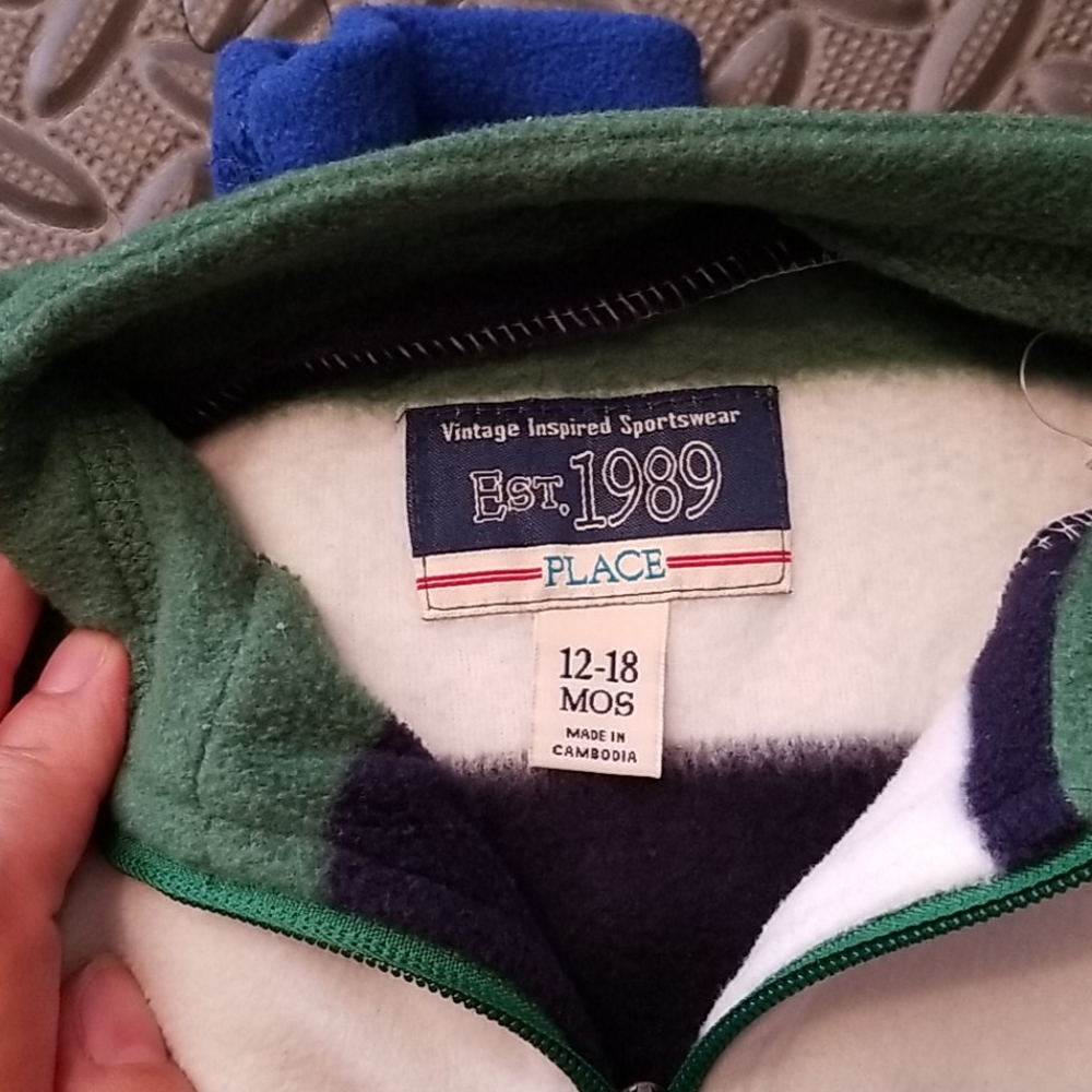 3 pieces 12-18 months matching bundle - Picture 2 of 3
